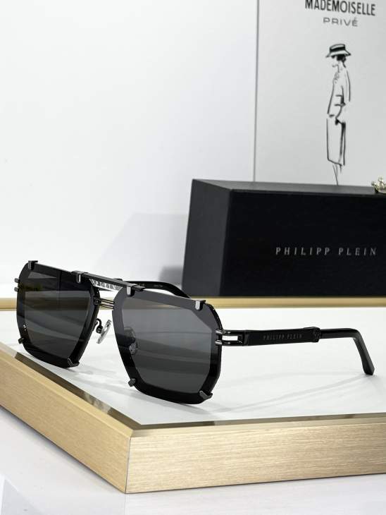 Picture of Chopard Sunglasses _SKUfw70786741fw